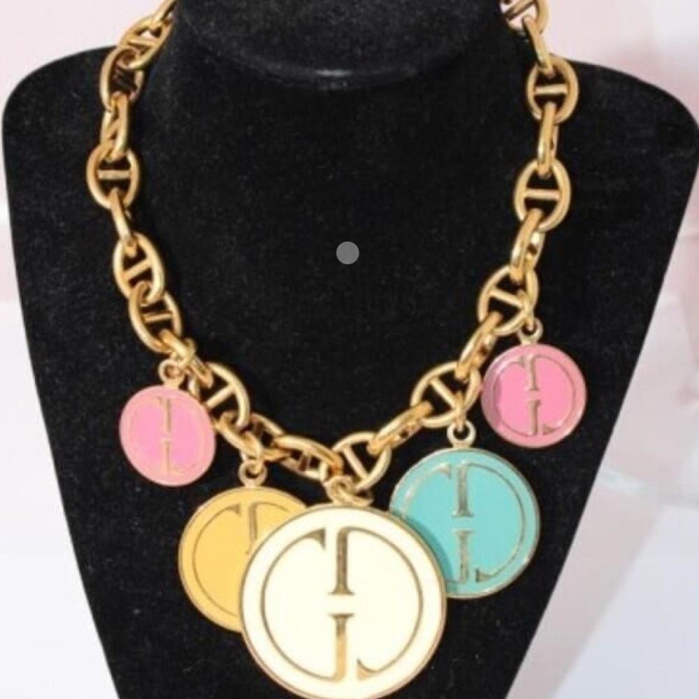 Vintage Gucci Chunky medallion necklace